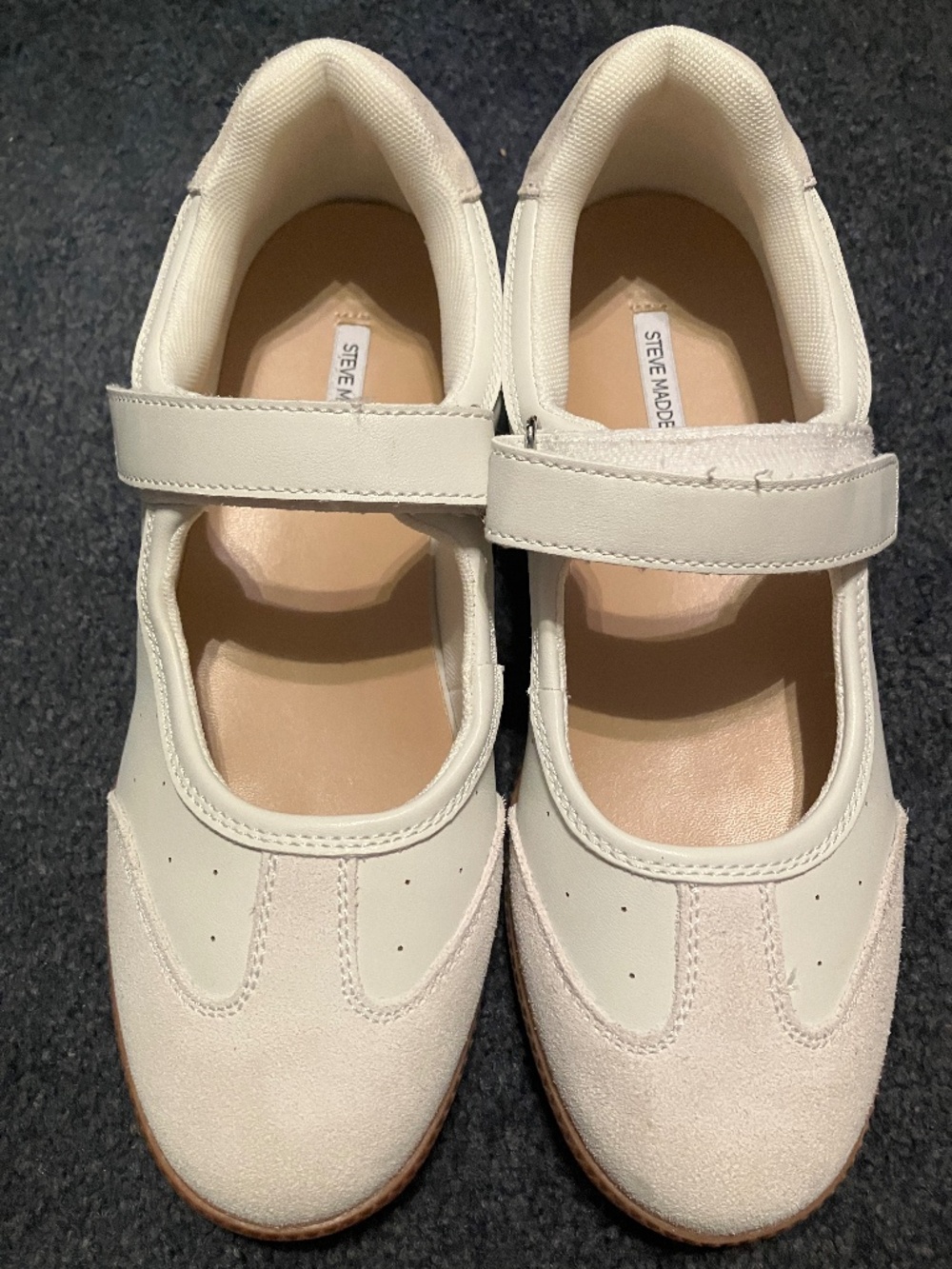 Steve Madden movement white sneakers women’s size 9